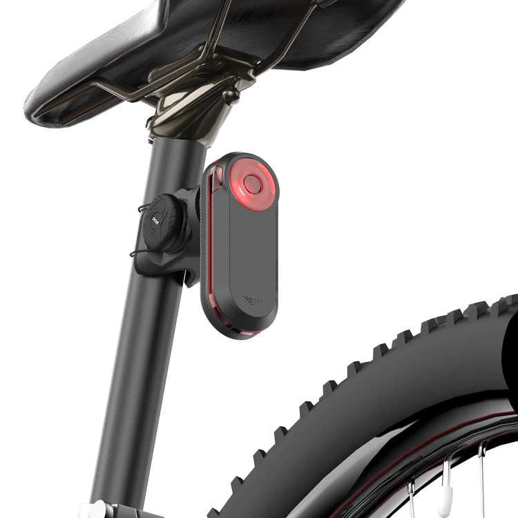 2020-11-30-kom_cycling-RockerPlate2.2022_750x.webp Soporte de luz Garmin Varia