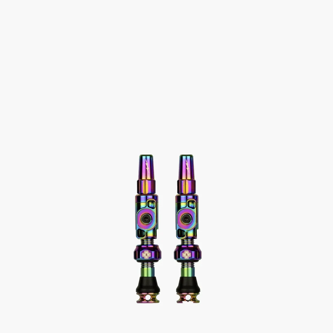Big_Bore_Lite_30mm_Iridescent_c576d90e-53b1-40fd-8f28-b3d0f812dadf.png Muc-Off Tubeless Valves Big Bore Lite Small-Iridescent