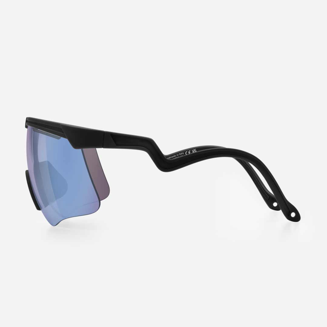 DELTA_BLACK_FLM_ON_LAT LENTES DELTA BLACK VZUM F-LENS FLM